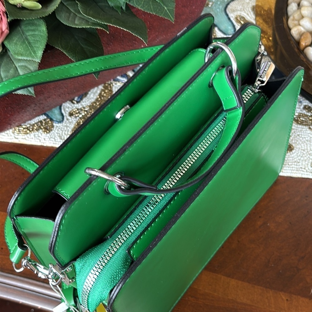 Brand New Steve Madden Convertible Crossbody Purse Structured Square Handbag - Picture 9 of 14